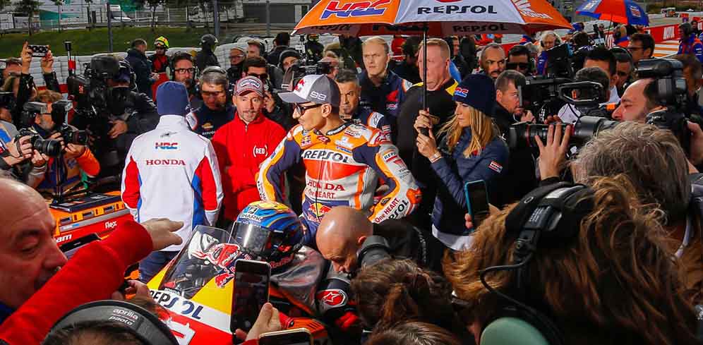 Lorenzo Pensiun Karena Terancam Lumpuh